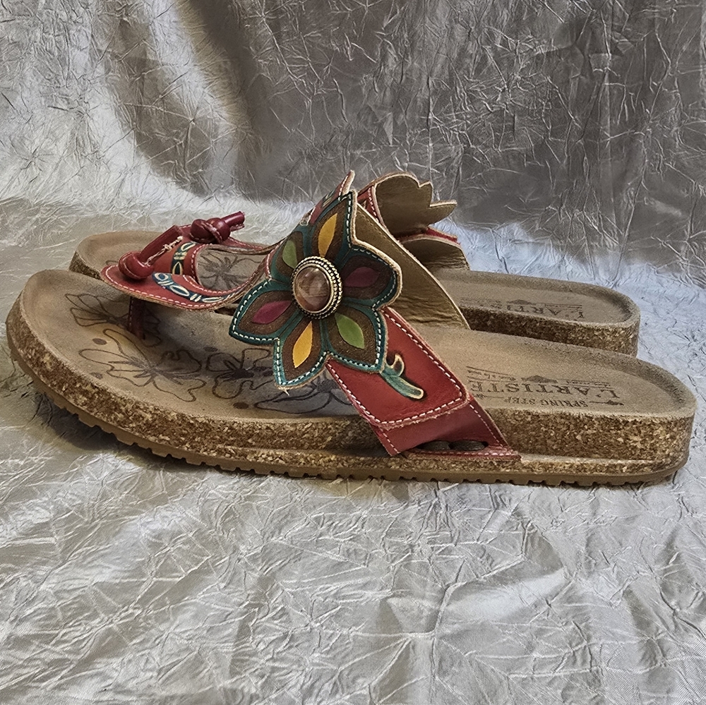 L'ARTISTE Women's Red Floral Sandals SZ 8.5 - Picture 6 of 9